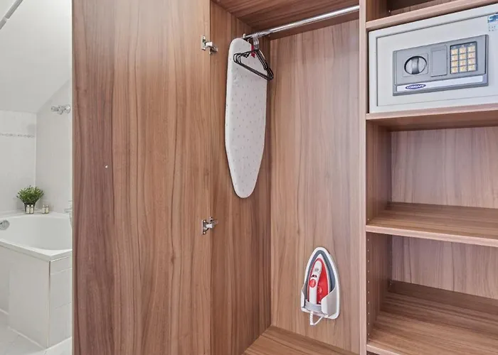 Hotel K22 Smart - Self Check-in *